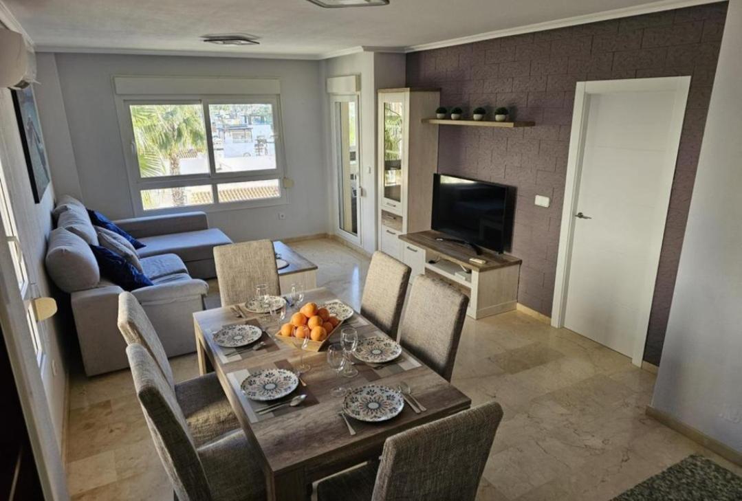 La Victoria Apartament,Jumilla Ii, 2 Bedrooms, 2 Bathrooms And Beautiful Swimming Pool Dehesa de Campoamor  エクステリア 写真